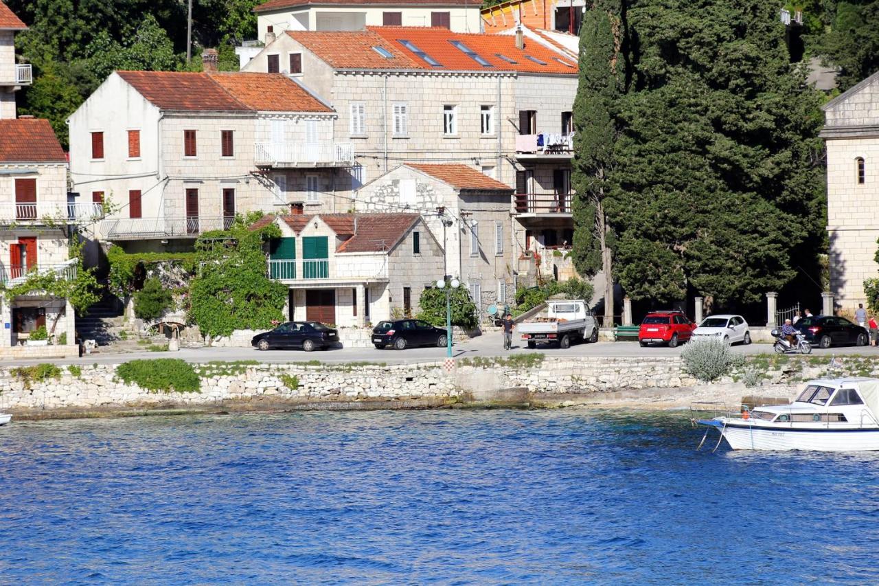 Apartments And Rooms By The Sea Racisce, Korcula - 4341 Extérieur photo