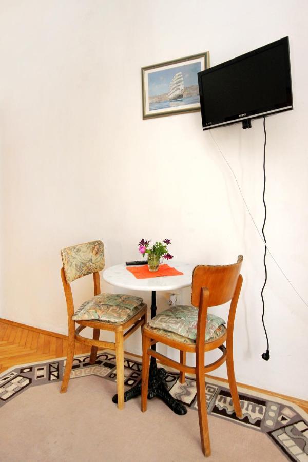 Apartments And Rooms By The Sea Racisce, Korcula - 4341 Extérieur photo