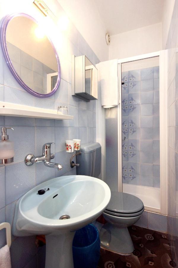 Apartments And Rooms By The Sea Racisce, Korcula - 4341 Extérieur photo